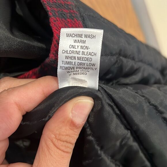 Cherokee Red and Black Heavy Shacket Size XL - Picture 6 of 15